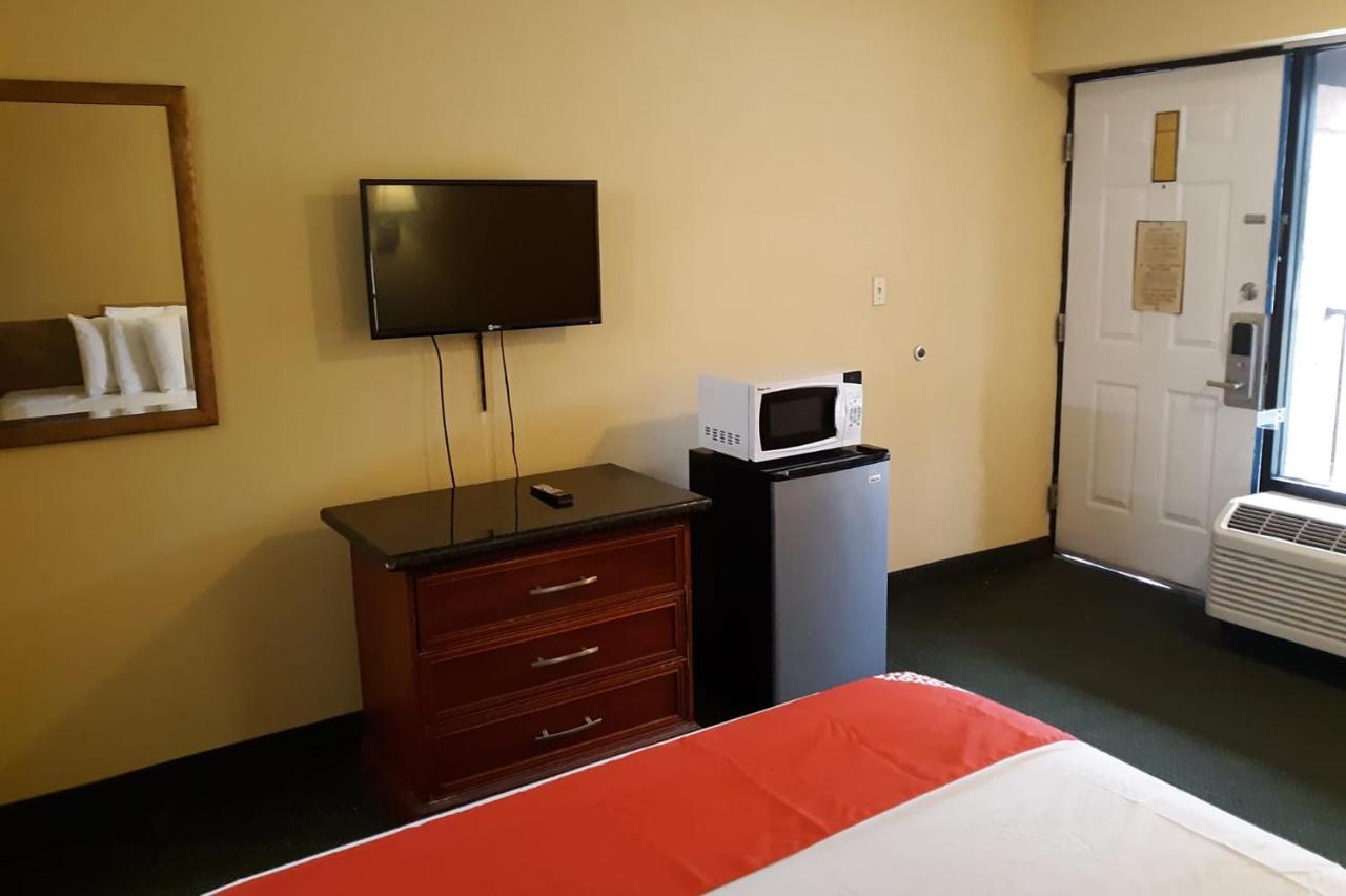 Super Value Inn Валдоста Экстерьер фото