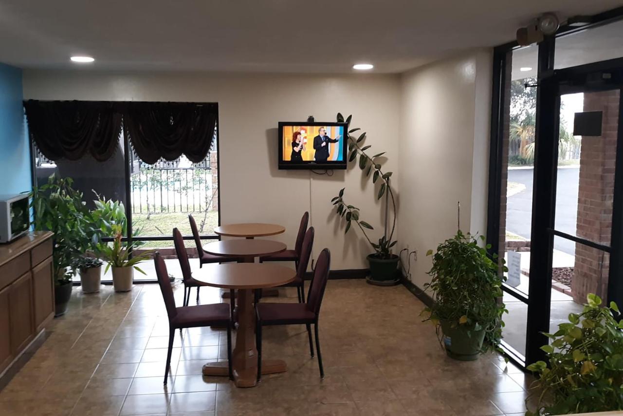 Super Value Inn Валдоста Экстерьер фото